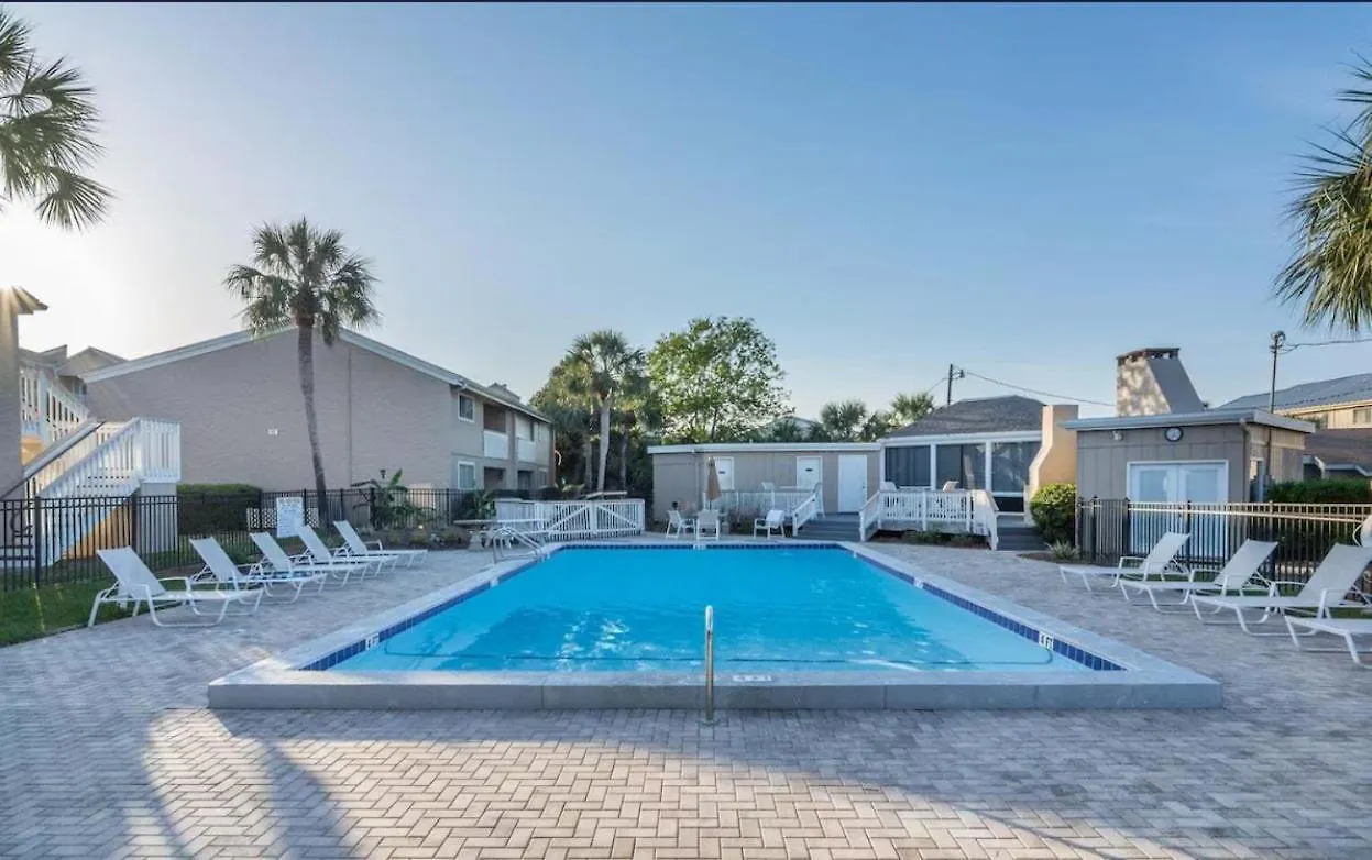 בית נופש דסטין Chateau La Mer II #904